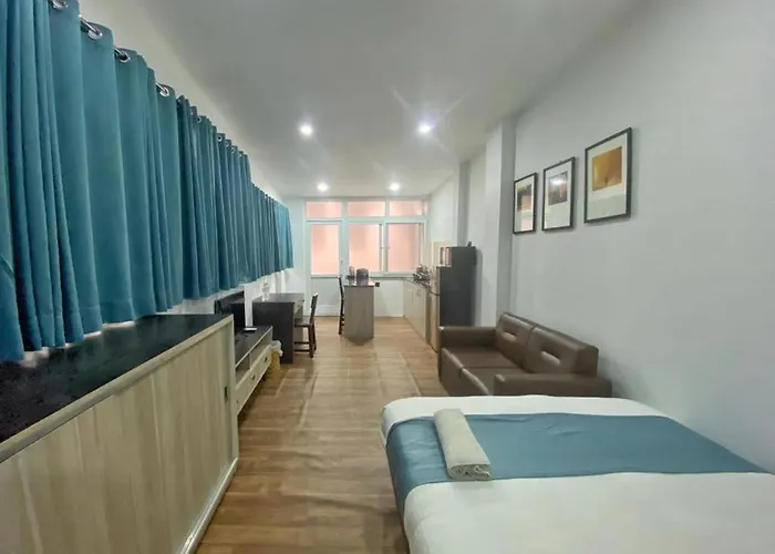 Проживание в семье Nexus Inn- The *